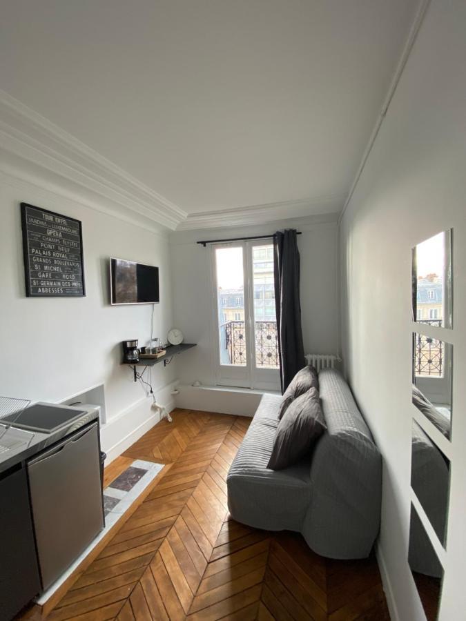The Eiffel Tower Room Παρίσι Εξωτερικό φωτογραφία